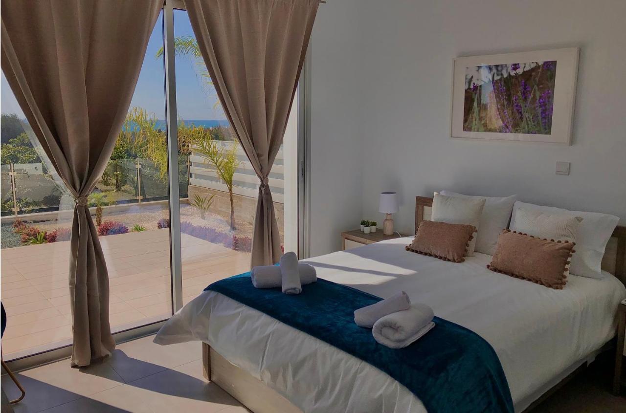 Sophia'S Seaview Luxury Villas Paphos Esterno foto